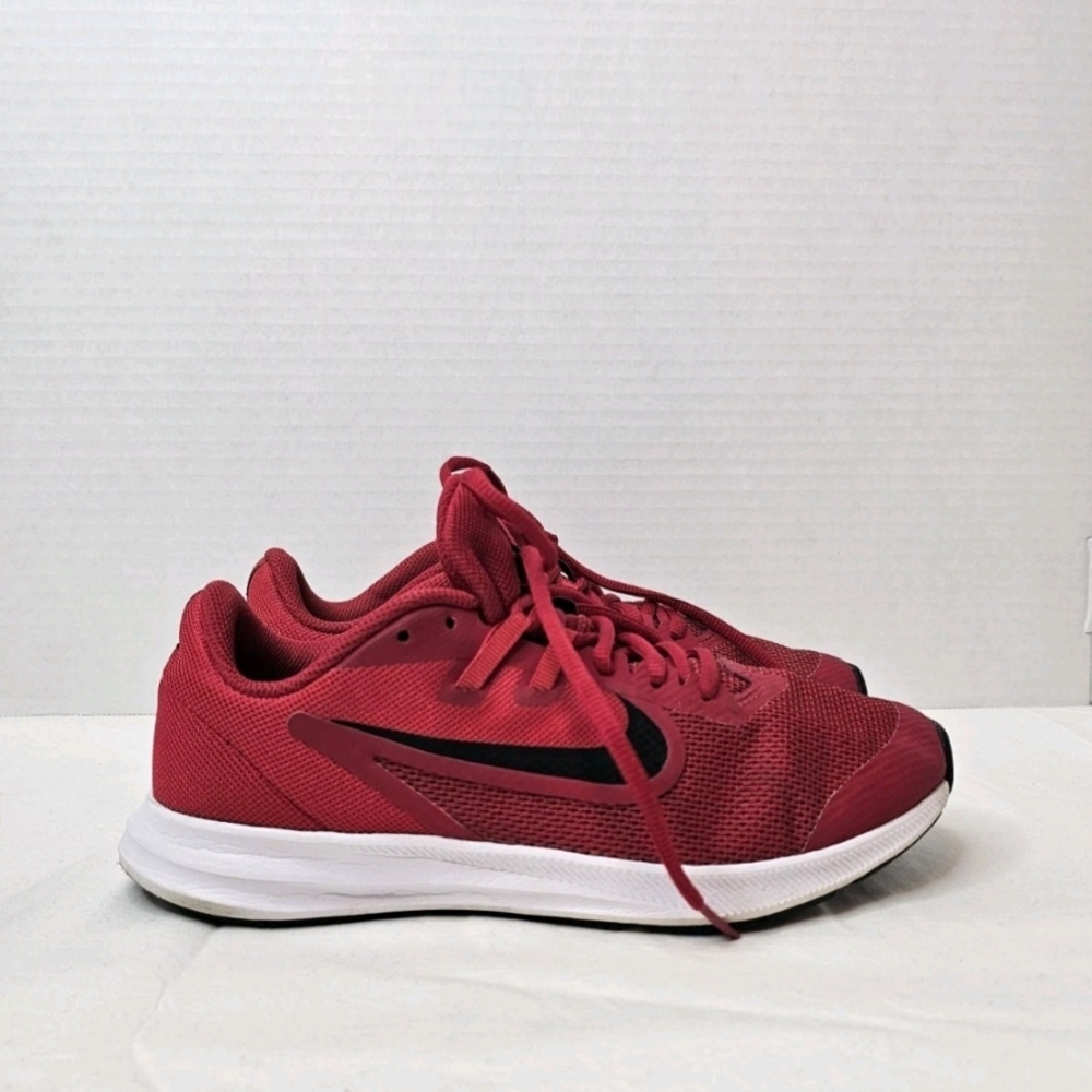 Nike Red Mesh Running Shoes with Black Swoosh